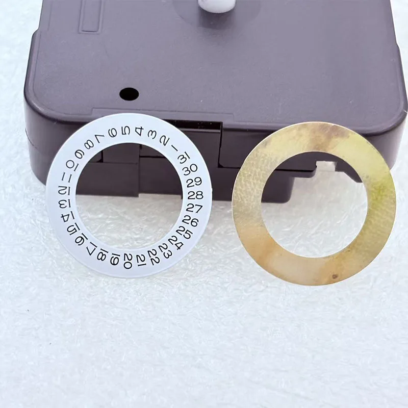 Watch accessories 2824 2836 2813 8215 calendar plate sticker calendar change labor font water ghost change calendar