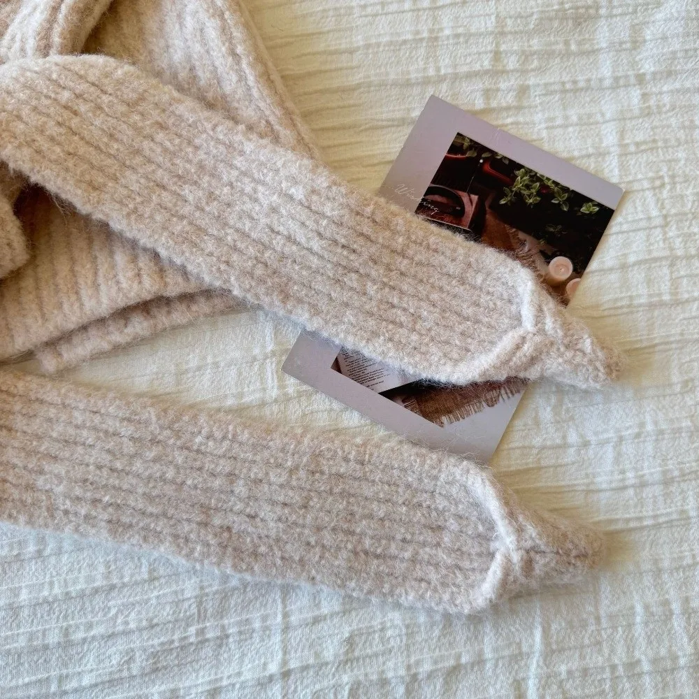 

Korean Style Warm Knitted Balaclava Breathable Stretchable Earflap Hat Windproof Integrated Hooded Scarf Daily Winter Wear