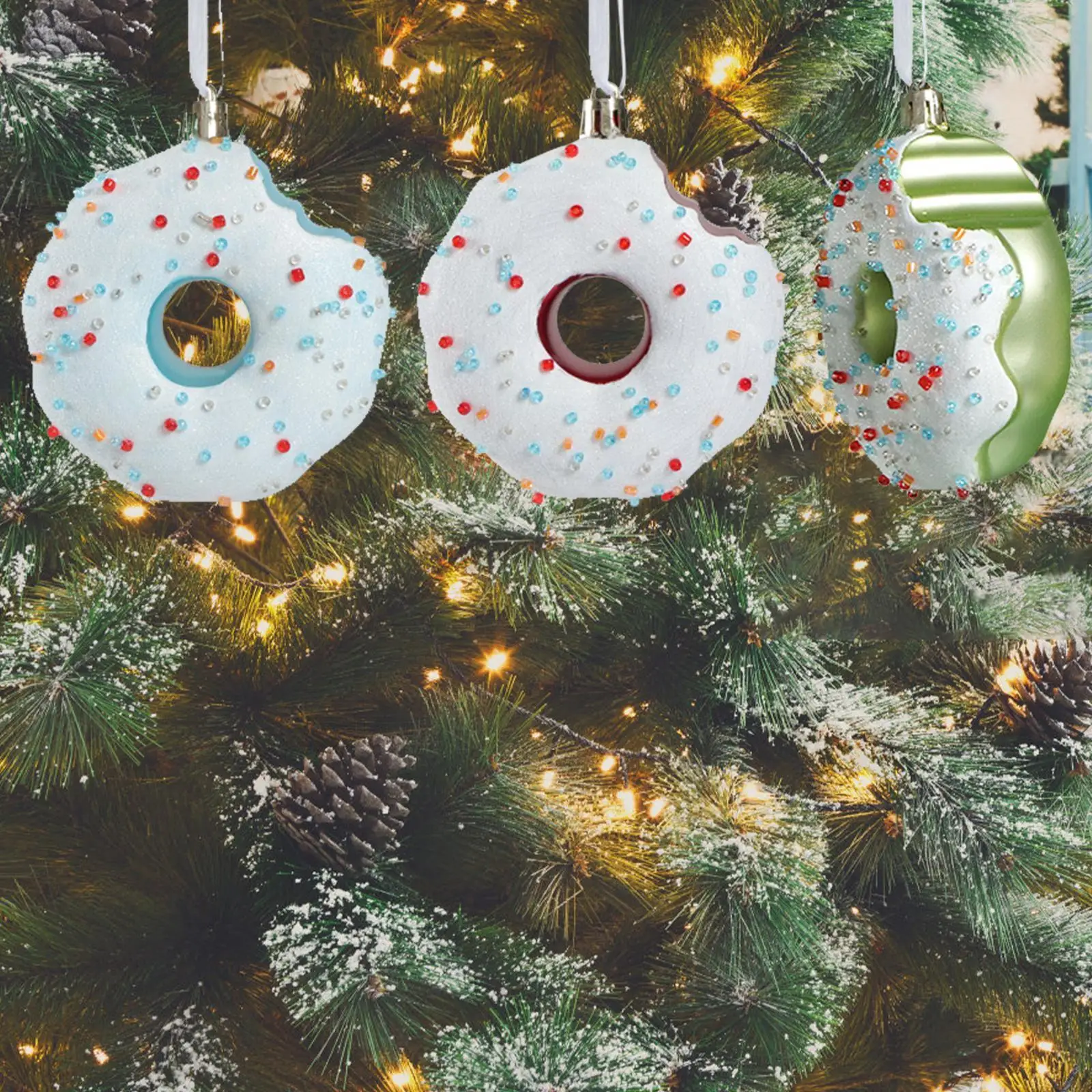 3x Donut Christmas Ornaments Lightweight Decorative Lovely Xmas Tree Ornaments for Restaurant Holiday Party Cafe Indoor Outdoor