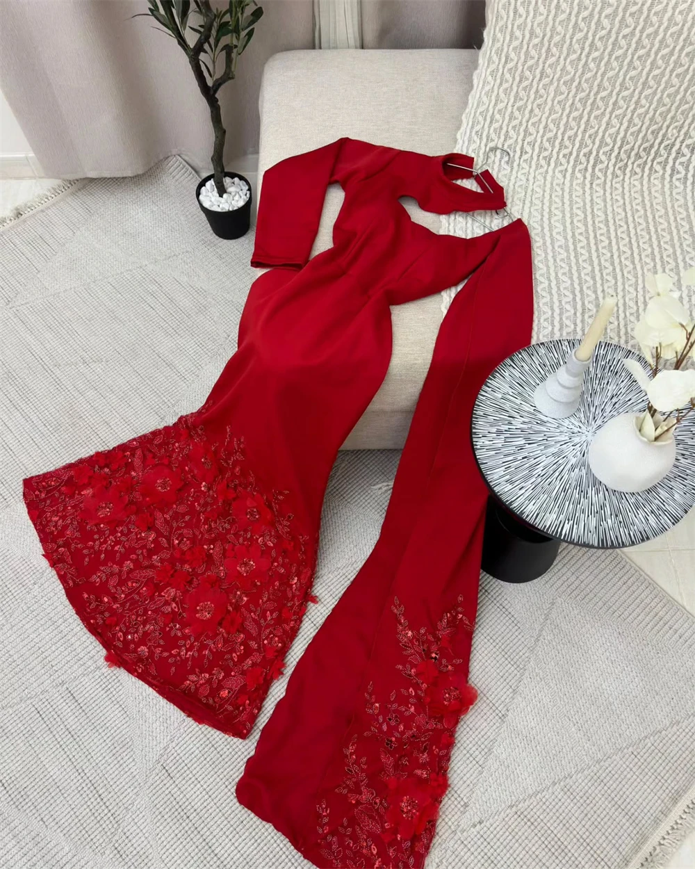 Customized Evening Dress Classic Red Jersey High Collar One Shoulder Long Sleeves Mermaid Appliques Beading Party Dresses