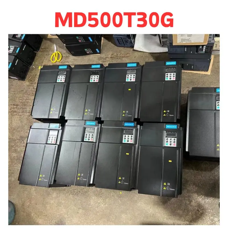 

second-hand inverter MD500T30G, function well Tested well and shipped quickly