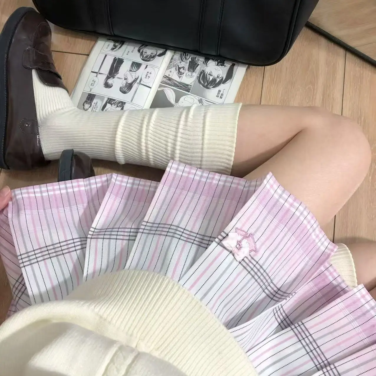 

Japan Gradient Pink Original JK Plaid Skirt Embroidered Bow Cute Skirt Plaid Jk Skirt