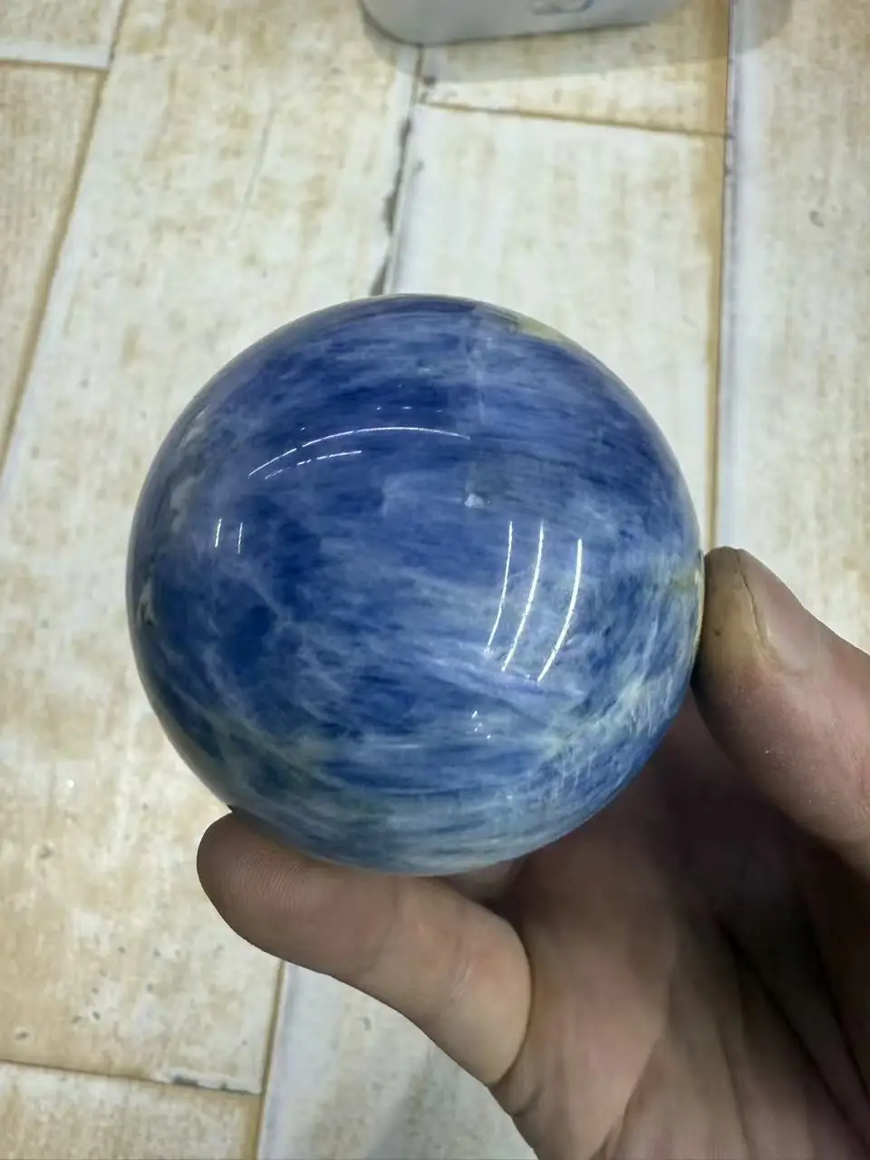 

Редкий натуральный синий кристалл энергетического лечебства 520г