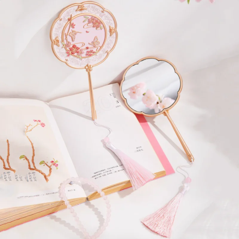 Palace Museum Peach Blossom Handle Mirror Ancient Style Portable And Exquisite Handheld Makeup Mirror Portable Mirror Gift