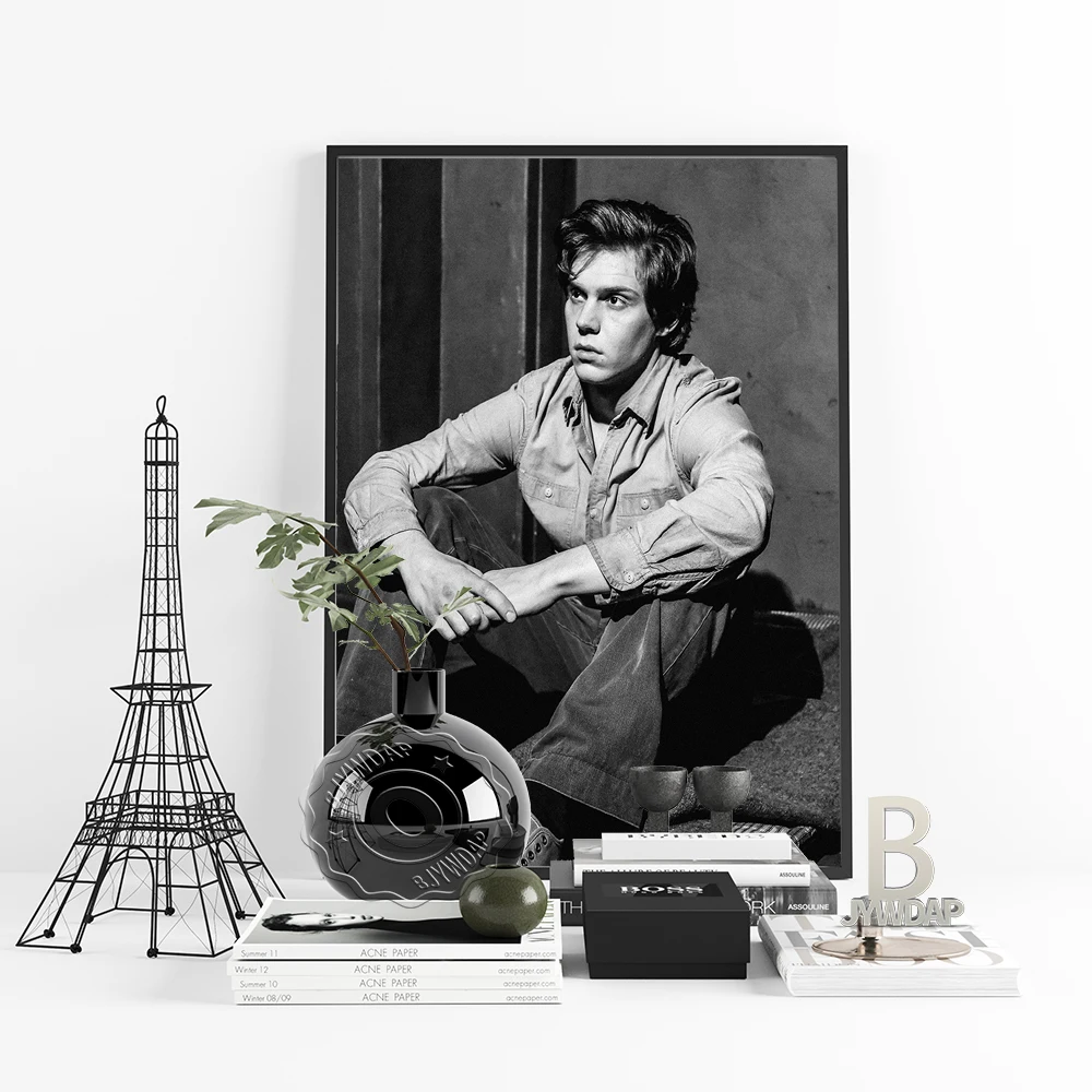 Evan Peters Actor Poster Movie Tv Star Prints Art Picture Canvas Painting Wall Art Fans Room Home Decoration Gift