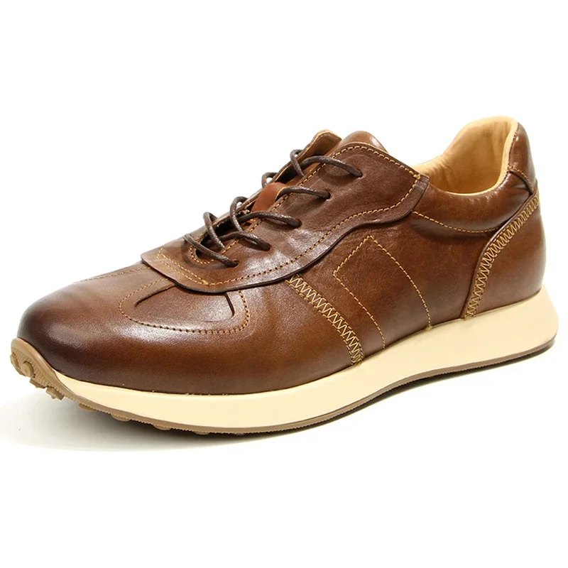 Sapatos retrô de couro genuíno masculino, calçado desportivo antiderrapante, casual, de alta qualidade, novo, 2024