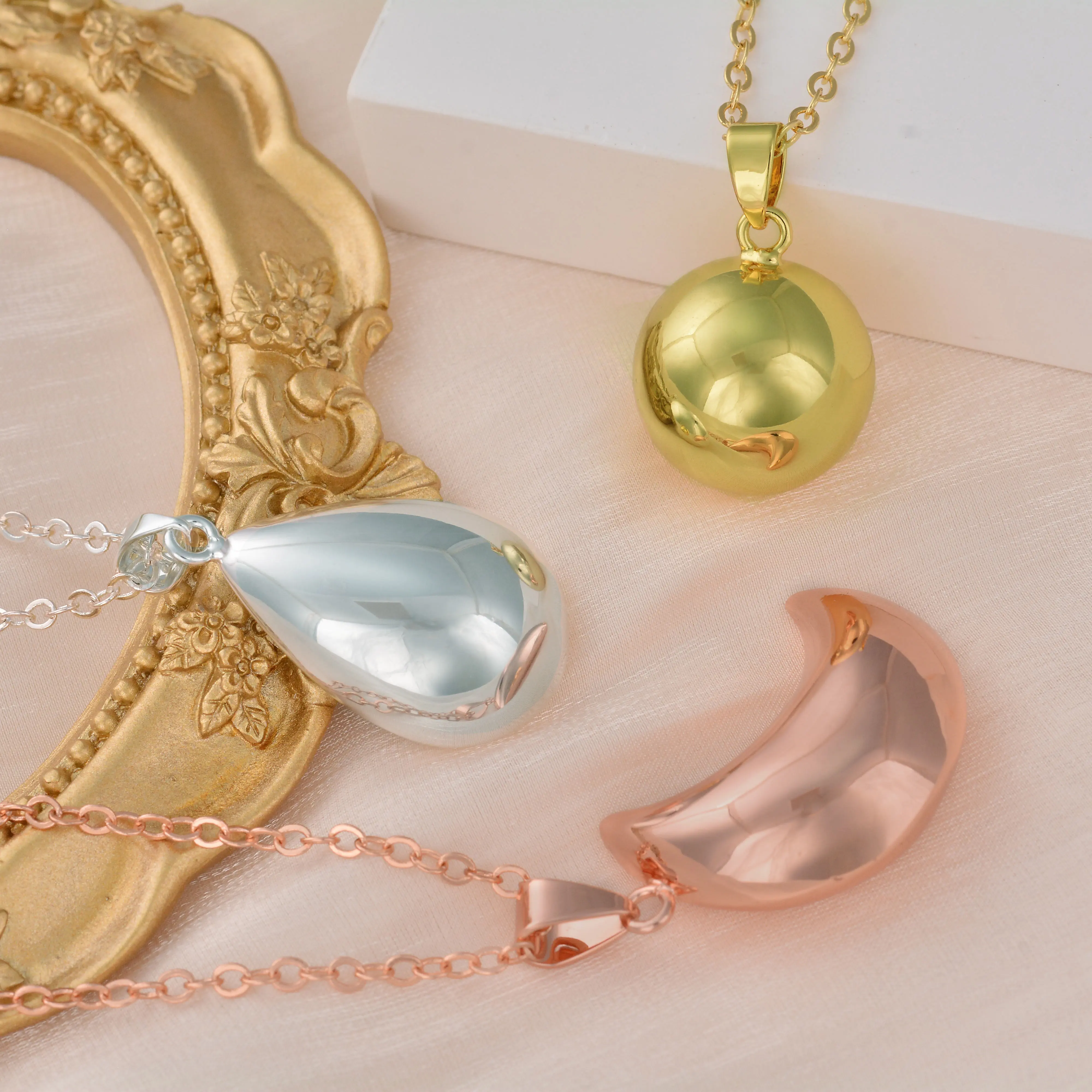 Eudora Harmony Ball Angel Caller Pregnancy Bola Pendant Necklace Simple Smooth Chime Bell Ball Jewelry for Women Mom\'s day Gift