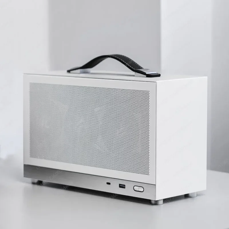 S300 Chassis Portable ITX Portable TYPECmini Desktop Computer Main Case Super Mini Desktop 8.1L+4.0 extension cable