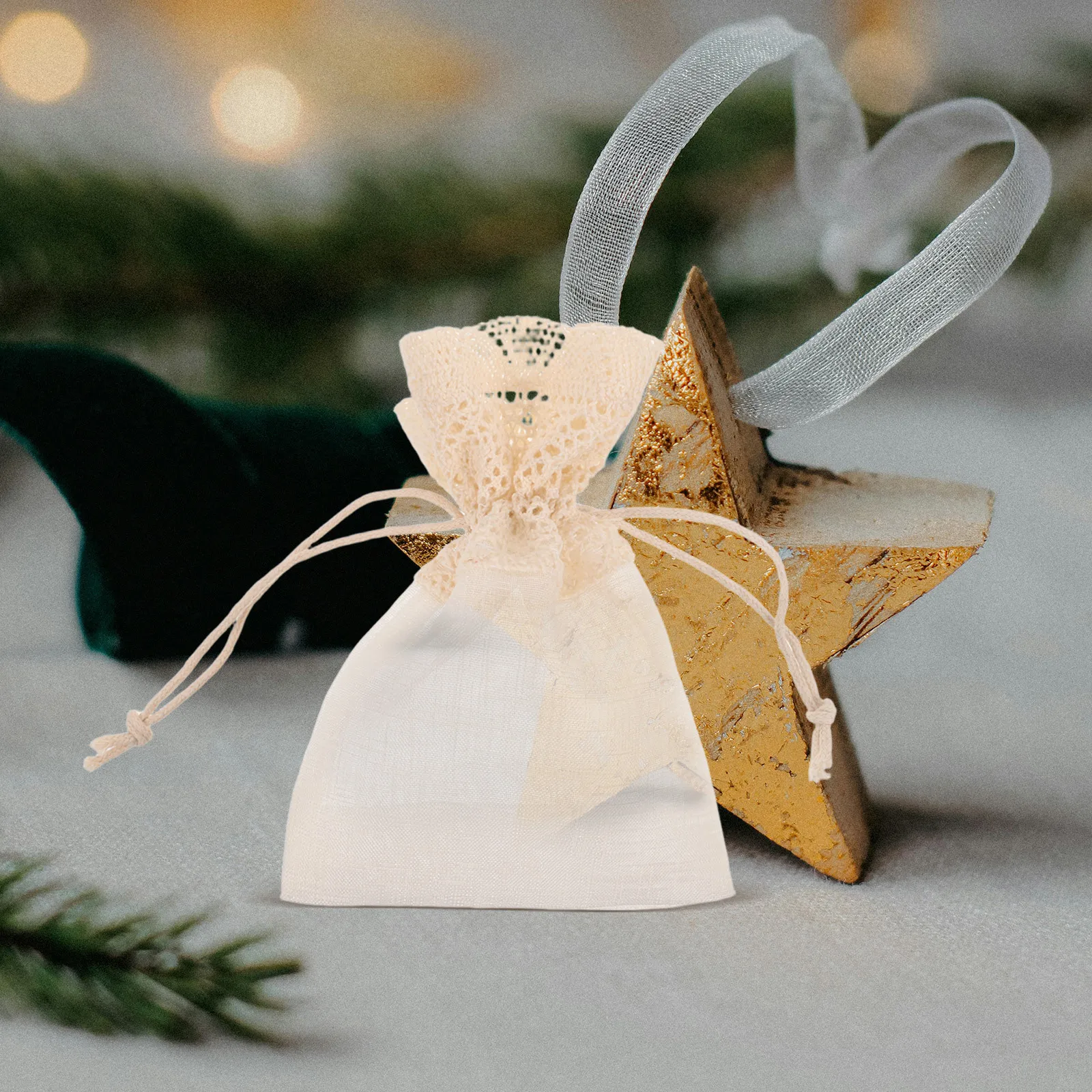 

4Pcs Creative Cotton Lace Drawstring Bags Handmade Jewelry Cosmetics Organizers Travel Small Storage Pouches Portable Mini