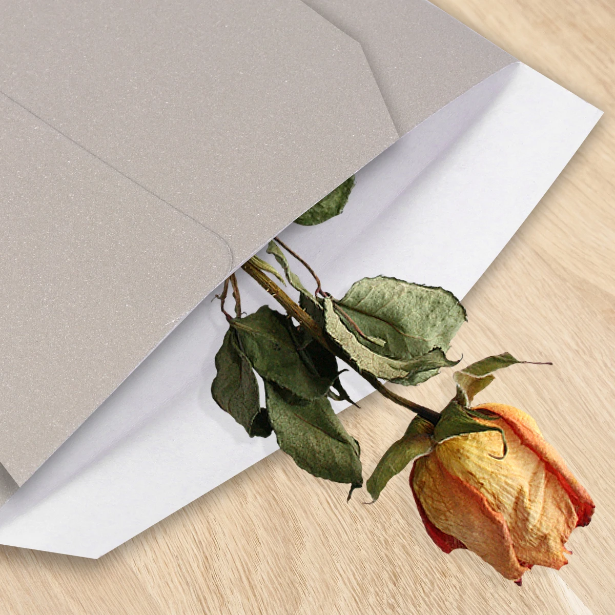 

20 Pcs Kraft Paper Invitation Envelopes Blank Letter Storage Bags for Parties Weddings Birthdays Random Color Mini Envelopes