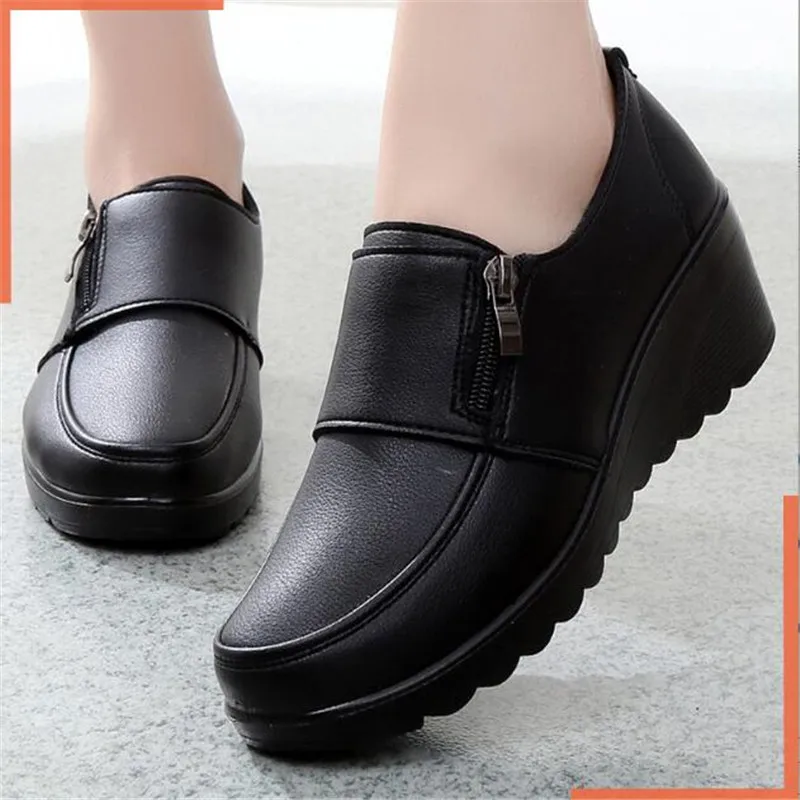 2023 Spring Autumn New Women\'s Single Shoes Wedges Soft Sole Comfortable Woman Casual Shoes Mother\'s High Heels Shoes 9 models