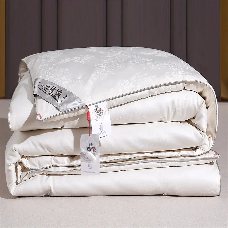 Luxury Mulberry Silk Quilt Comforter All Season Bed Blanket Jacquard 100% Silk Filling Quilts with 100% Cotton Cover Queen Duvet