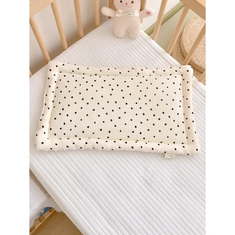 Neonate Infant Newborn Baby Pillow Sweat Uptake Breathable Soft Cotton Material Headrest Sleep Children Bedding Cute Printing