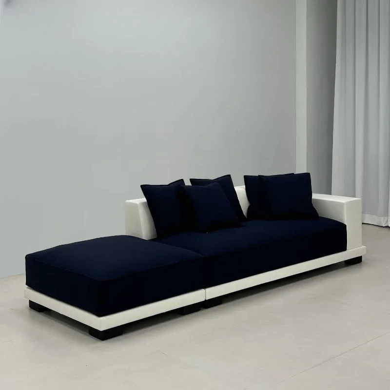 

Retro design old money style eclectic small apartment leather cloth color matching living room wabi sand wind sofa