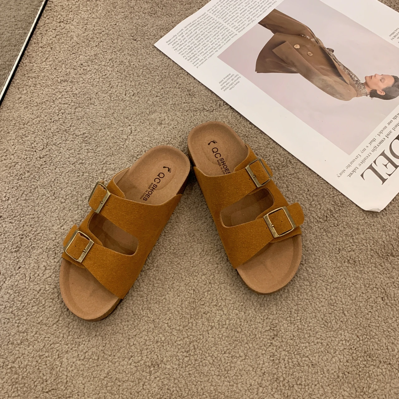 

2024 New Summer Women's Cork Slippers Casual Beach Double Buckle Non-slip Outside Nubuck Leather Slip on Slides Shoe for Women