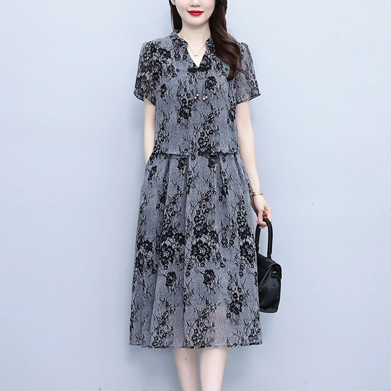 

L-5XL Summer Dresses 2025 New Short Sleeved Printed Vintage Lace Dress Elegant Loose Fake Two Pieces Mother Clothes