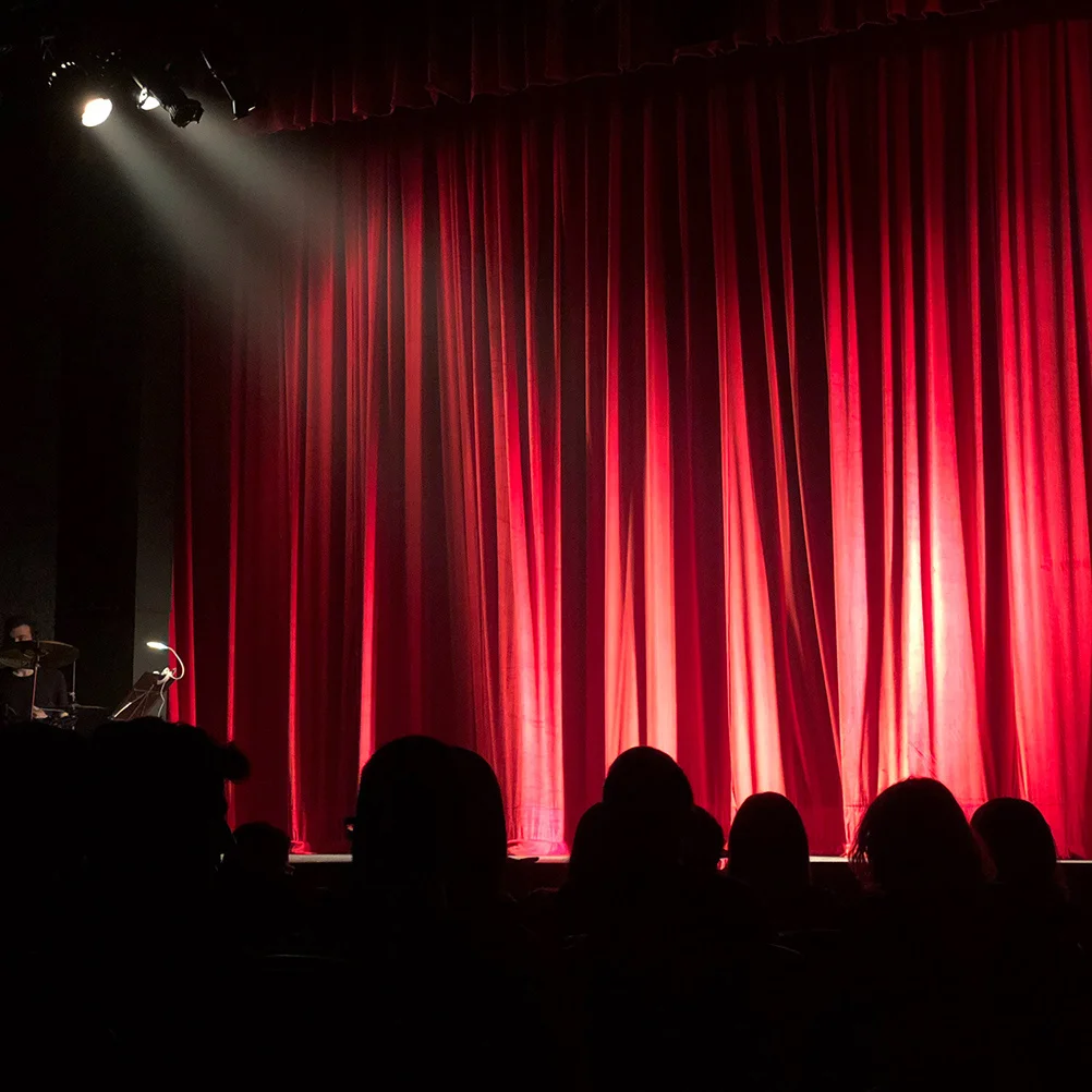 

1 комплект прожектора в виде диско-шара, красочный светодиодный сценический светильник для бара, КТВ, вечеринки, проекционная лампа Dj Stage Pinspot Light, прожектор в виде диско-шара