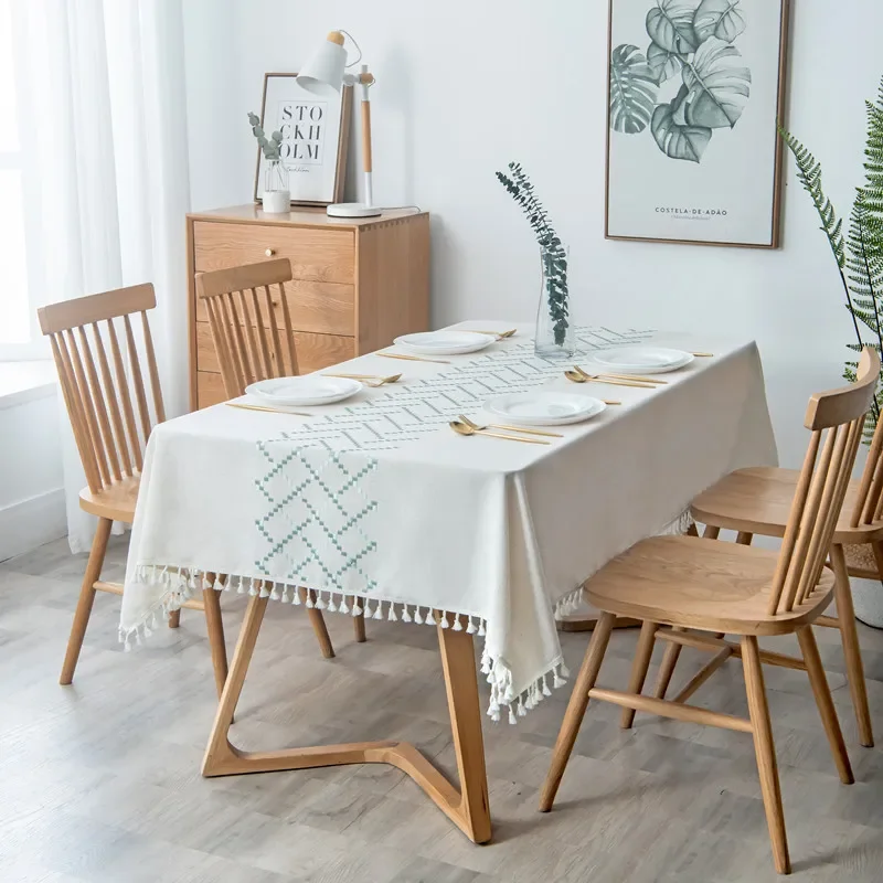 

Nordic New Cotton and Linen Embroidered Fringed Tablecloth