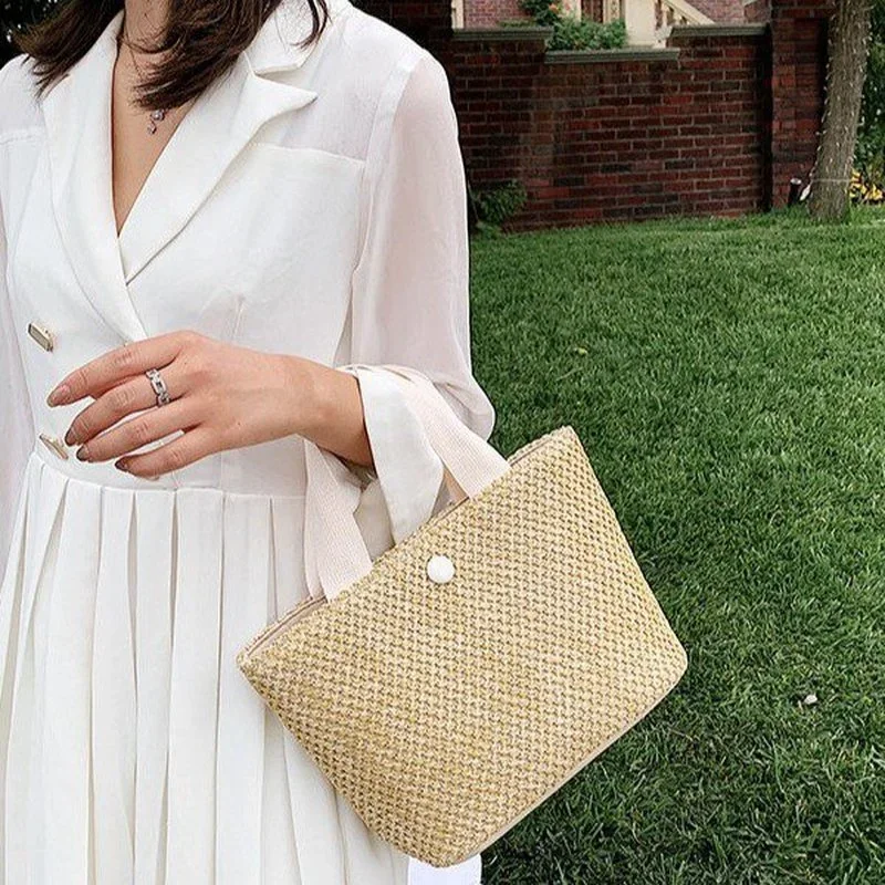 2023 New Rural Style Woven Bag Retro Leisure Handheld Grass Woven Bag Summer Beach Vacation Bag for Women