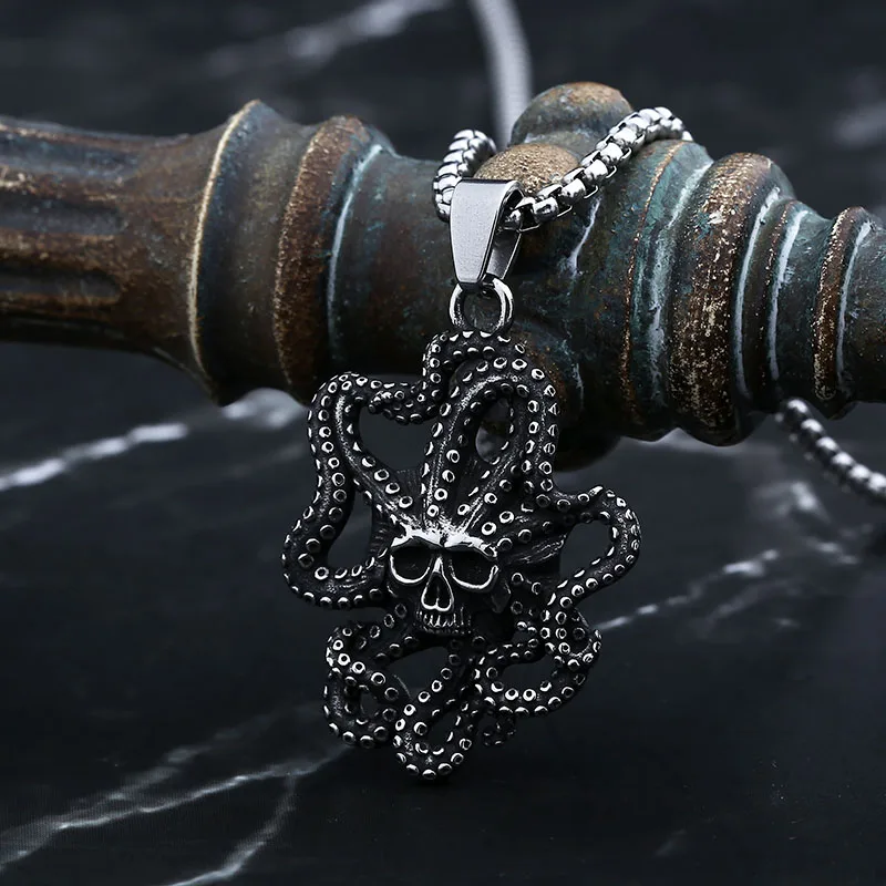 Mythology Kraken Octopus And Skull Necklaces Men's Vikings Sea Animals Pendant Antique Sweater Chain Punk Male Jewelry Gifts