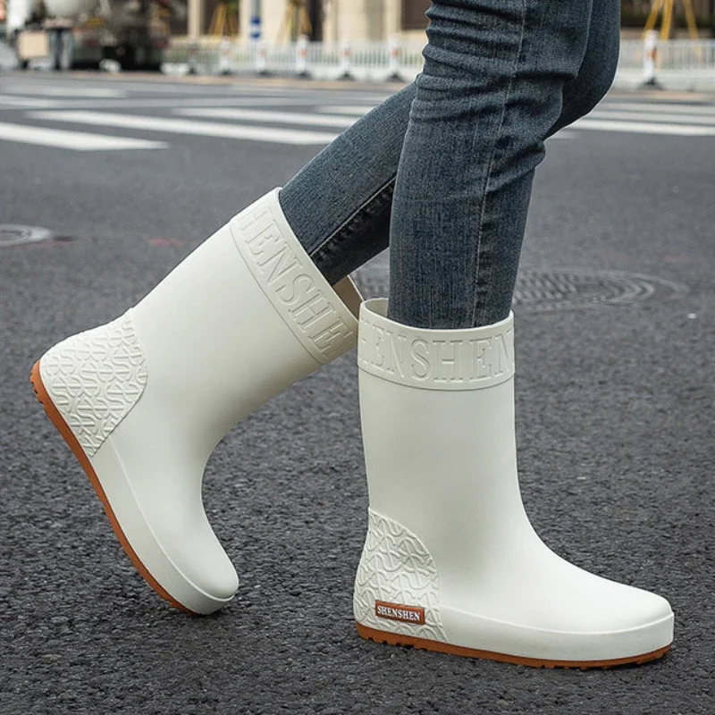 Bottes en caoutchouc imperméables pour femmes, chaussures de pluie coordonnantes pour la pêche, le travail et la sécurité, mi-mollet, chaussures d'eau de cuisine pour femmes