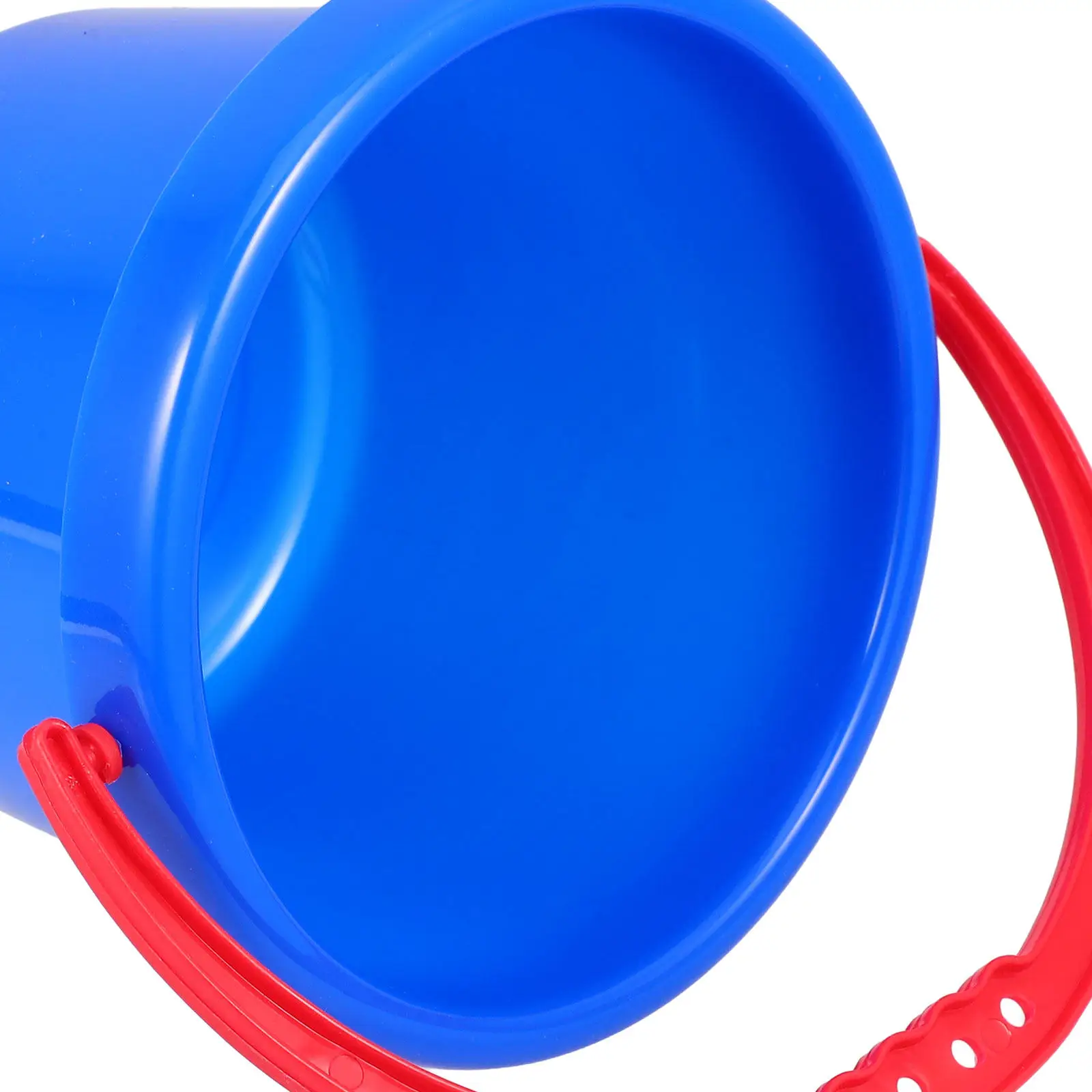 Lightweight PP Beach Bucket for Sand Play Water Storage Ice Carry Non-Slip Grip Ergonomic Handle Portable Sand Digging Bucket