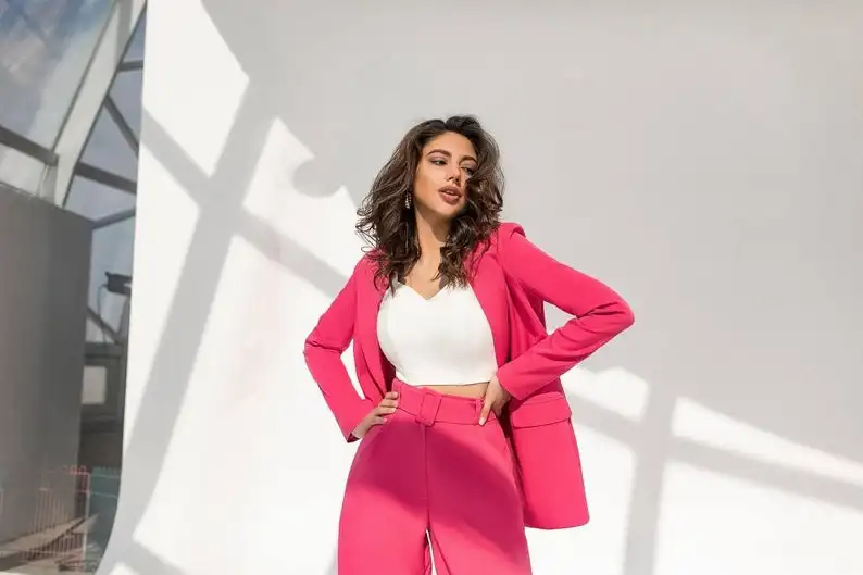 Costumes pour femmes, 2 pièces, veste à revers et jambes larges, poches à un bouton, pantalon sur mesure, Blazer de bal de fin d'année