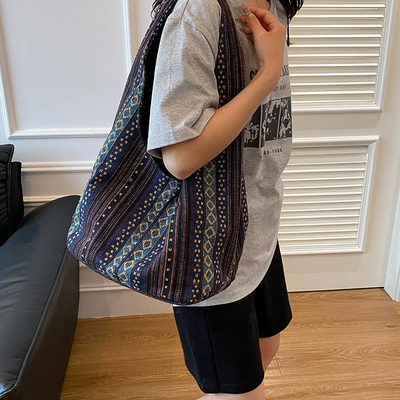Damen Boho Chic Aztec Tote Bag Ethnic Sling Umhängetasche Schultertasche für Arbeit Reisen Lady Stricken Canvas Gypsy Hippie Bag – Detail 10