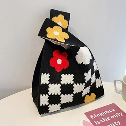 Checker Knitted Handbag For Women Spring Autumn Winter Woven Shoulder Tote Bag Fashionable Versatile Casual Fashion Wrist Bag