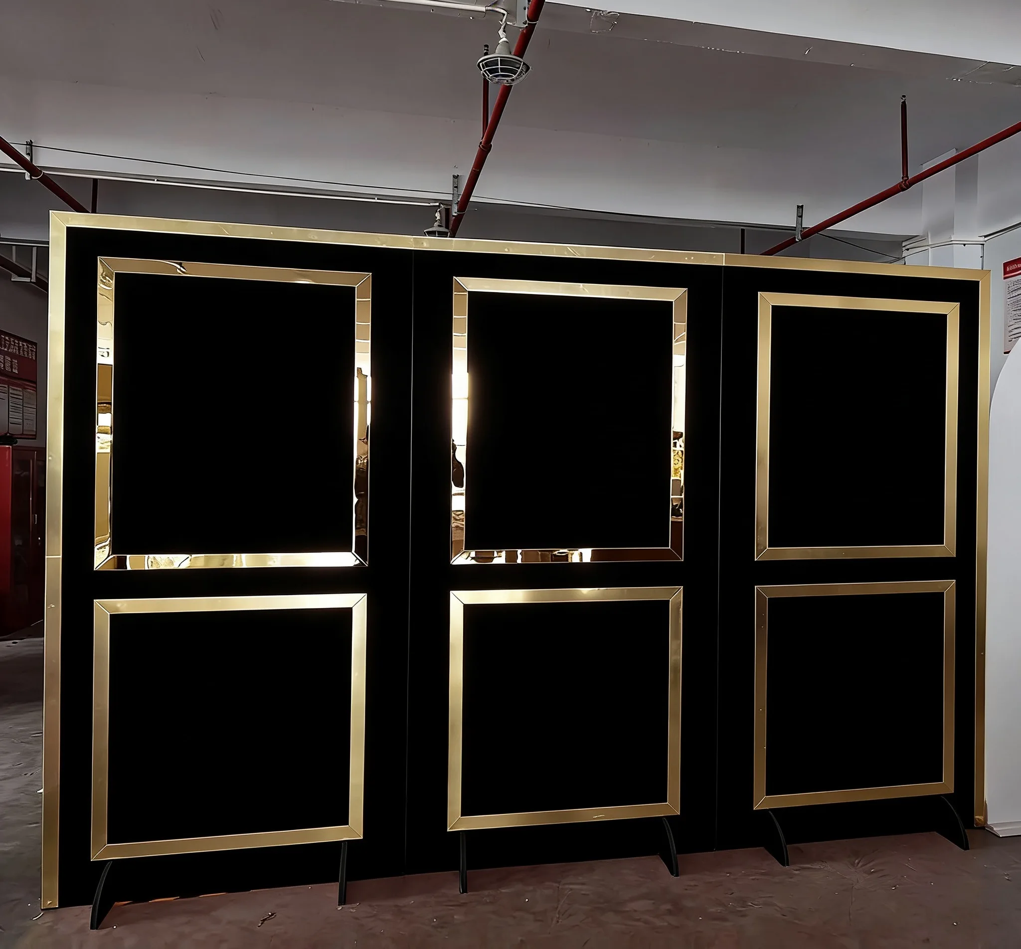Custom Logo Rectangle Golden Edge Party Wedding Event Backdrop Decoration Ideal