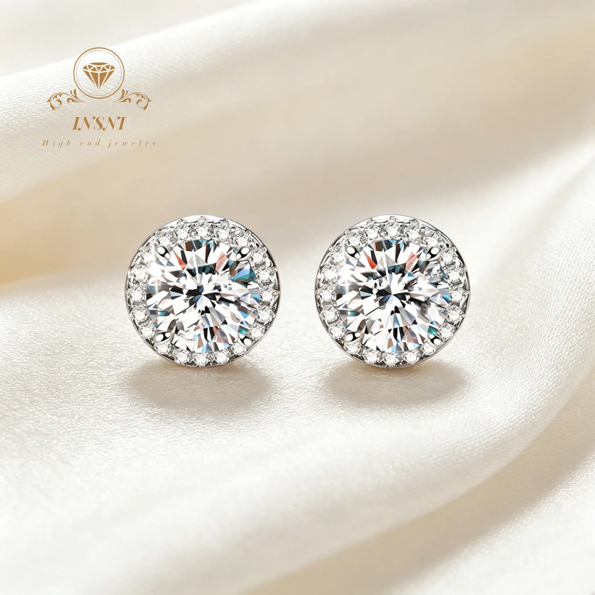 

Classic Round Cut Diamond Halo Stud Earrings Minimalist Shiny Sterling Silver Earrings Unisex Everyday Fashion Jewelry