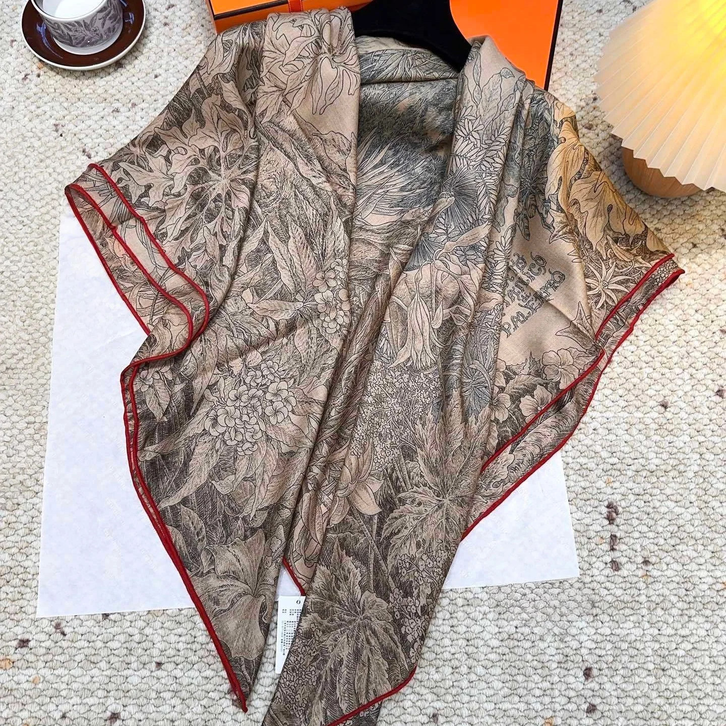 H244121S 05 Luxury … - image