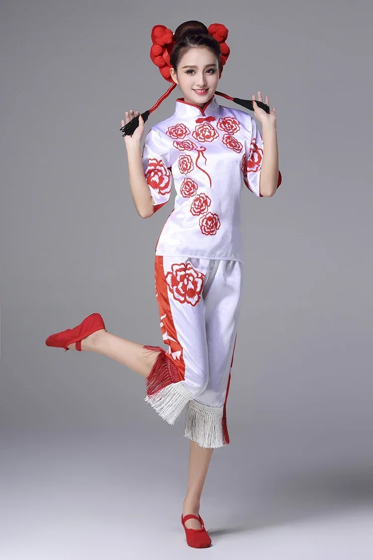Nowe wycinki papieru Kostium dziewczęcy Kostium taneczny Krajowy kostium Yangko Konkurs występów scenicznych dla dorosłych