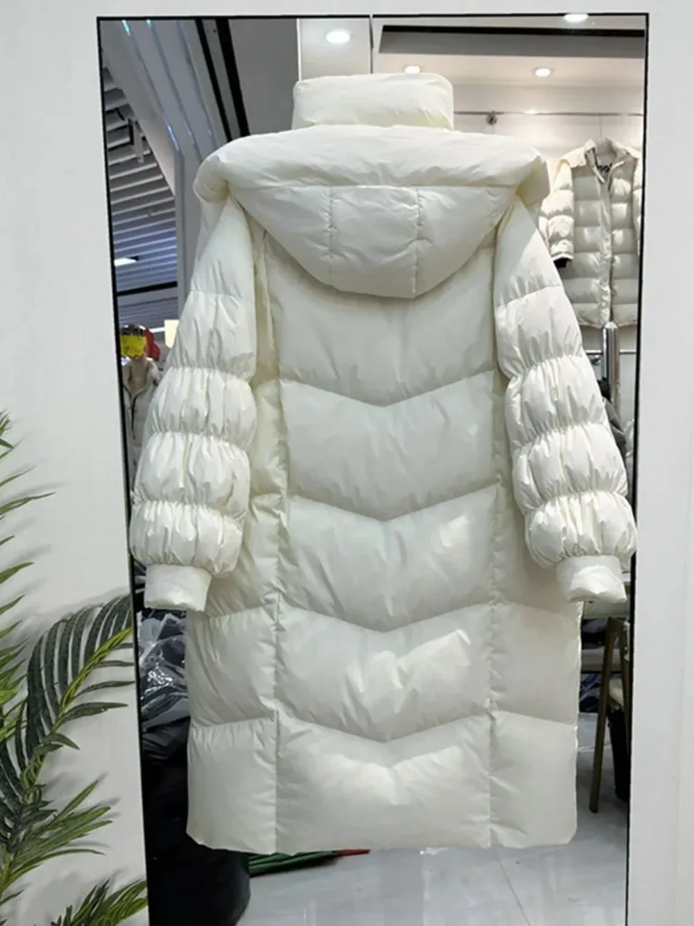 2024 New Winter Long White Duck Down Jacket Women High Street Solid Thick Warm Female Loose Coat White Belt Ladies Outerwear