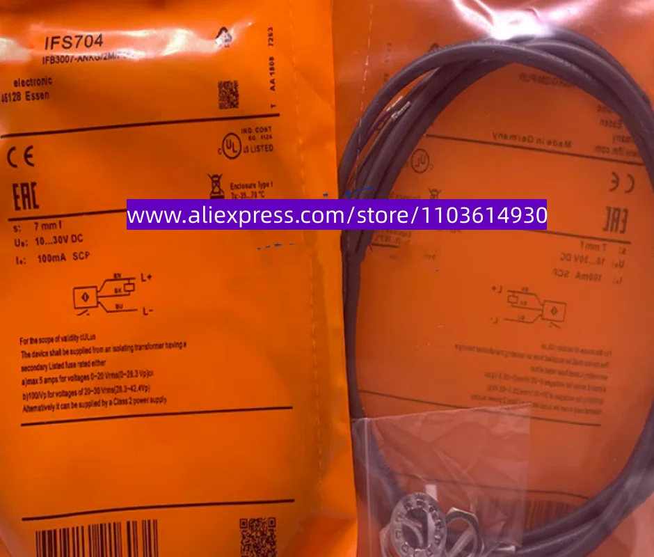 

2pcs New inductive sensor IFS700 IFS701 IFS703 IFS702 IFS707 IFS709 IFS253 IFS245 IFS250 IFS209 IFS243 IFS246 IFS207