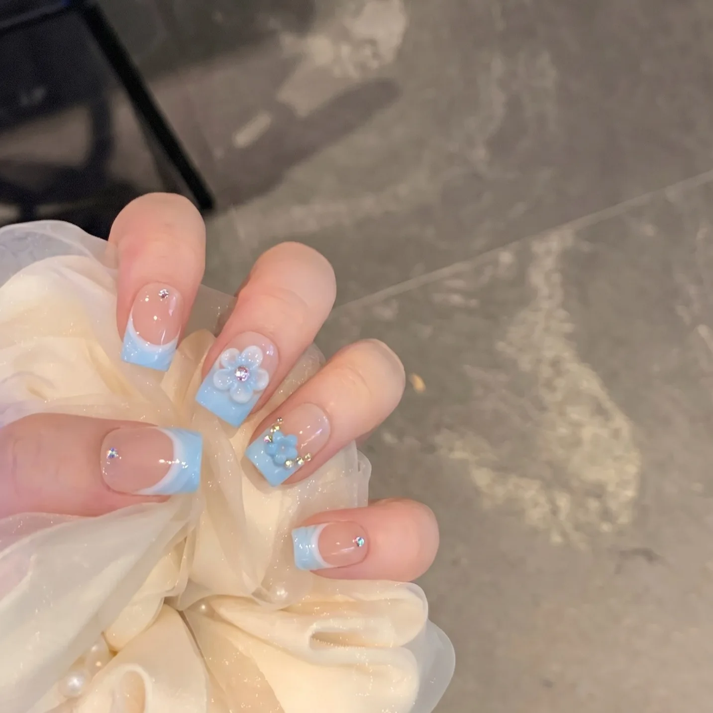 

10Pcs Blue French Handmade Press on Nails Flower Decor Fake Nails Wearable Stick-on Nails False Nail 네일팁 Накладные Ногти Uñas