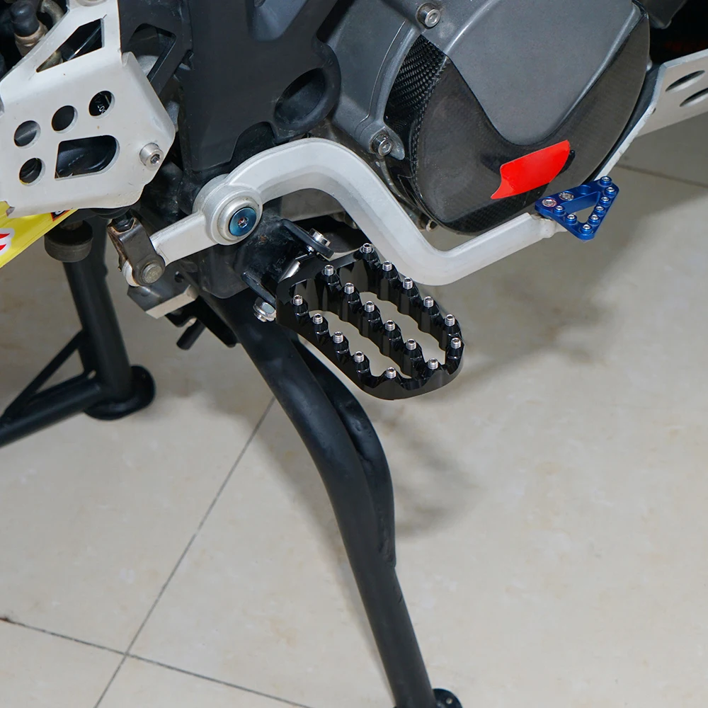 Für KTM 790 890 Adventure/R 2019–2025 Fußrasten Fußstützen 1050 Adventure 1090 Adventure R 1190 Adventure/R 1290 Super Adv R S T – Detail 5