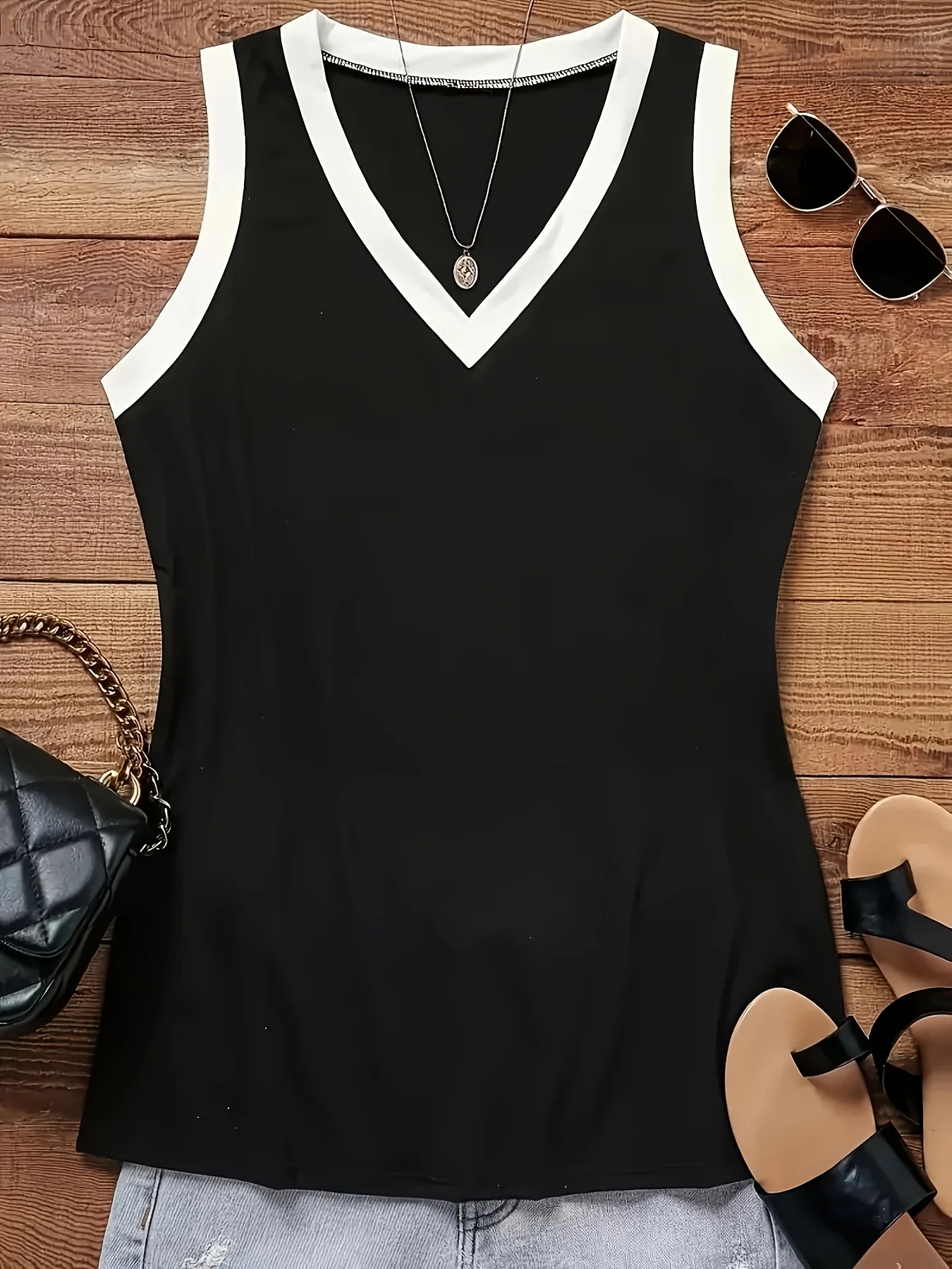 

Large women's V-neck vest - casual sports home sleeveless contrasting edges all season clothing | knitted texture | elastic f