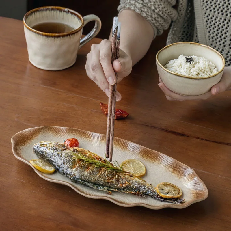 Retro Japanese kiln-changed ceramic fish plate afternoon tea dessert cake plate hotel thickened sushi plate tableware wholesale