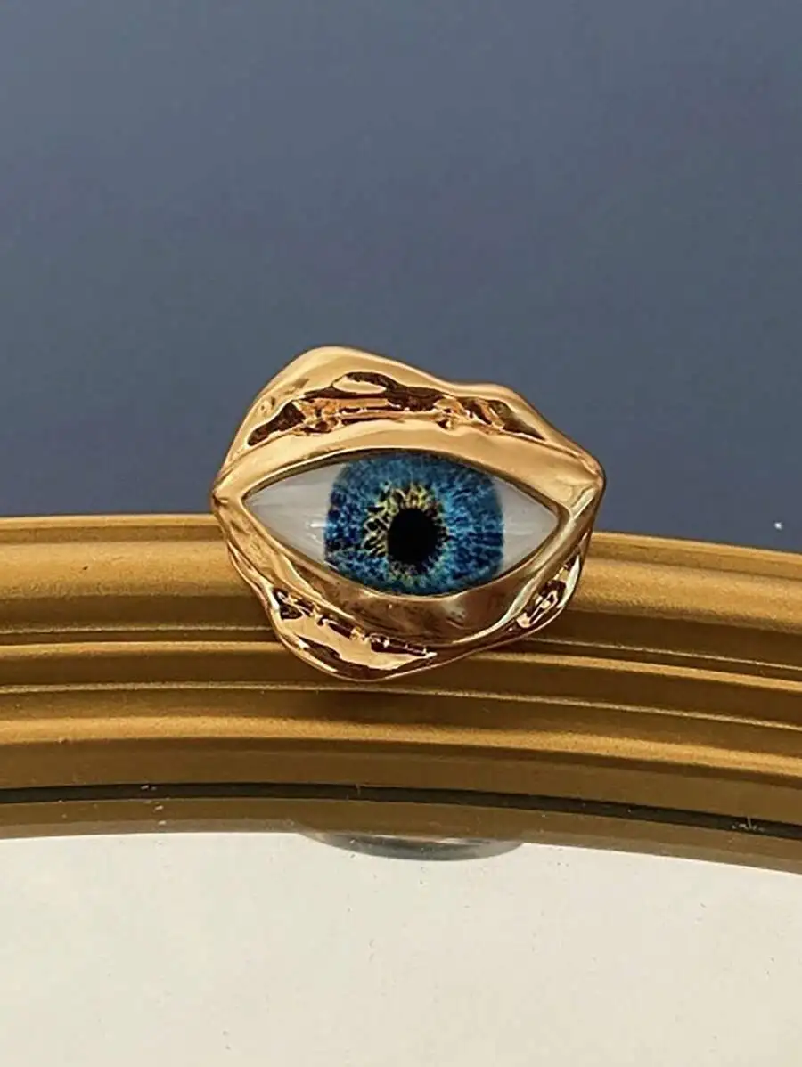 

Exquisite Gold-Tone Demon Eye Statement Ring For Women – Vintage Hiphop Style Jewelry For Parties, Dates, Festivals And Special