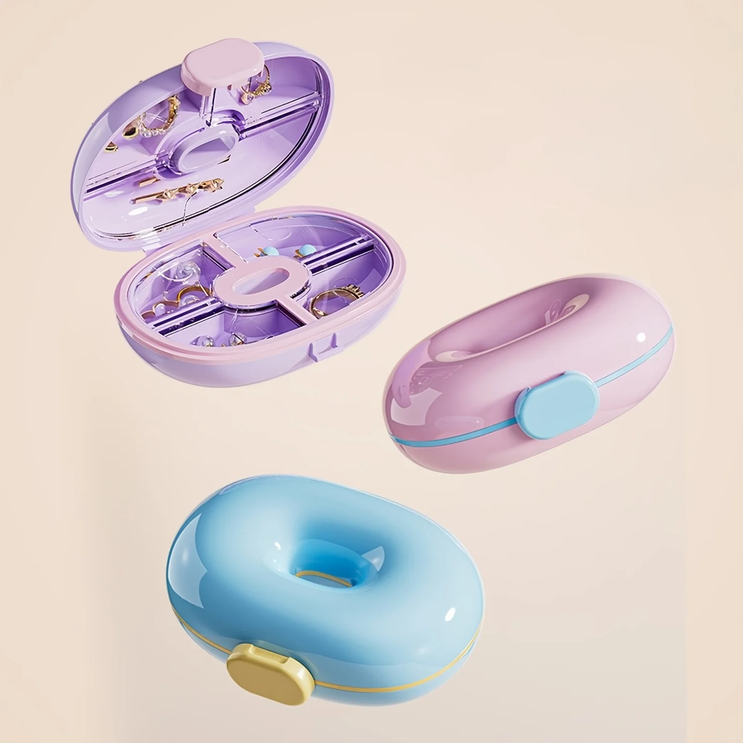 1Pc Donut-Shaped Pill Box in Dopamine Macaron Colors, Creative Design Pill Organizer Travel Pill Box, High-End Exquisite New Small Portable Jewelry Box - Portable Medicine Storage Box with 7 Compartments, Jewelry Storage Box, Compact and Easy to Carry, Perfect for On-The-Go, Dedicated Pill Box for Handbags, Large Capacity Storage Box, Suitable for Vitamins, Earrings, Dustproof and Moisture-Proof, Portable Outdoor Storage Box, Holiday Gift