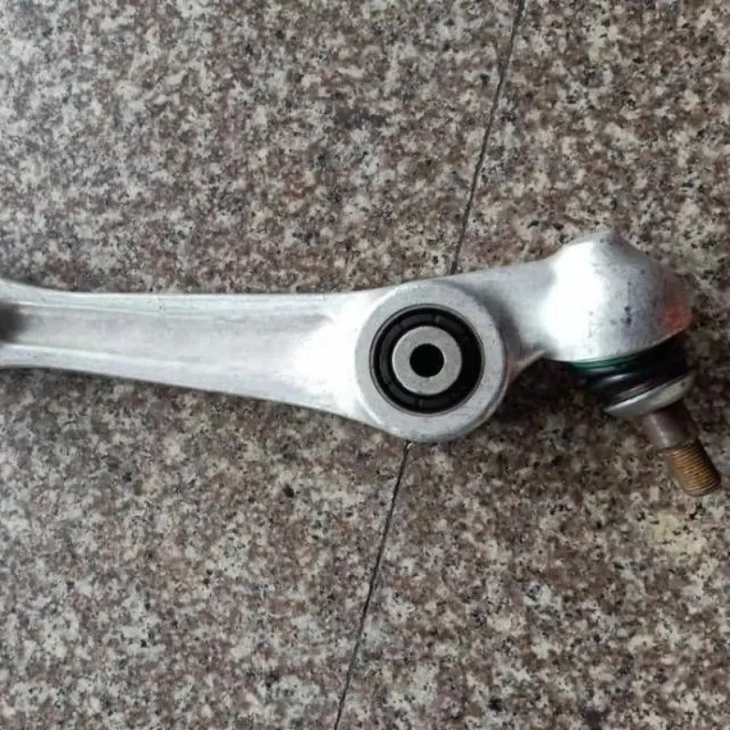 Front for M5 Control Arm (OE 31122284975-31122284978)