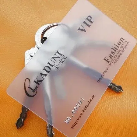 

Тисненые серебряные матовые прозрачные деловые карты из ПВХ