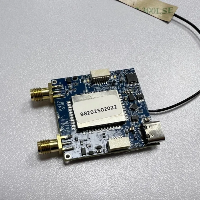 UM982 RTK dual antenna directional 4G drone flight control ntrip development board lte TF module