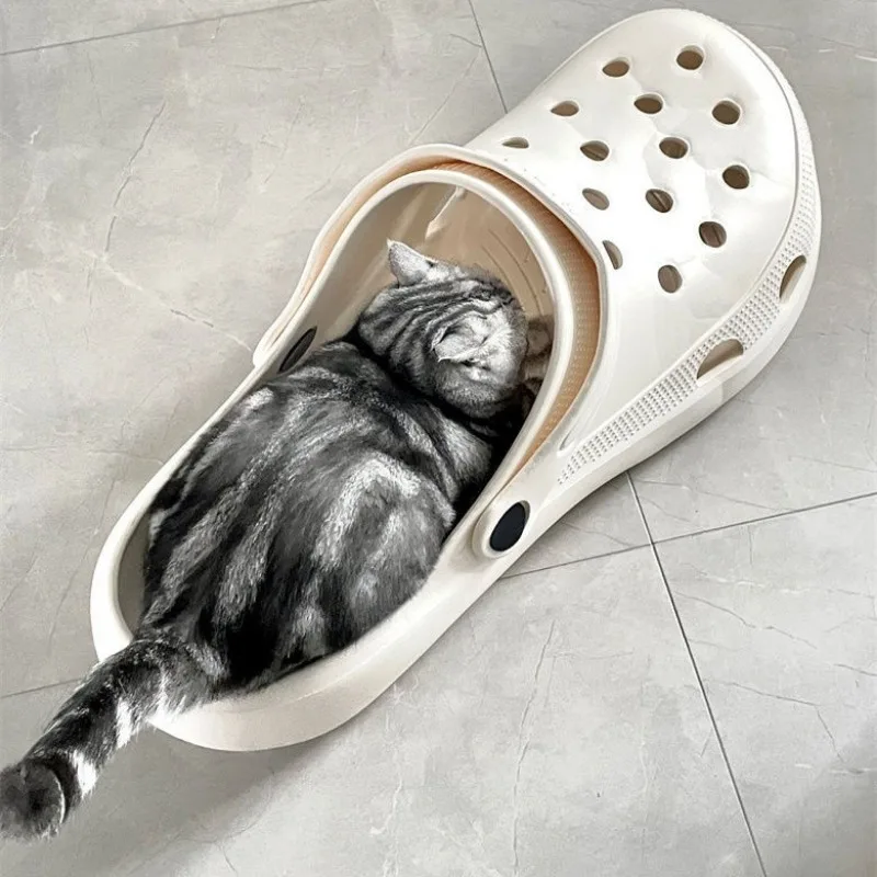 

Giant big slippers toy cat nest hole shoes large hole hole funny creative kennel