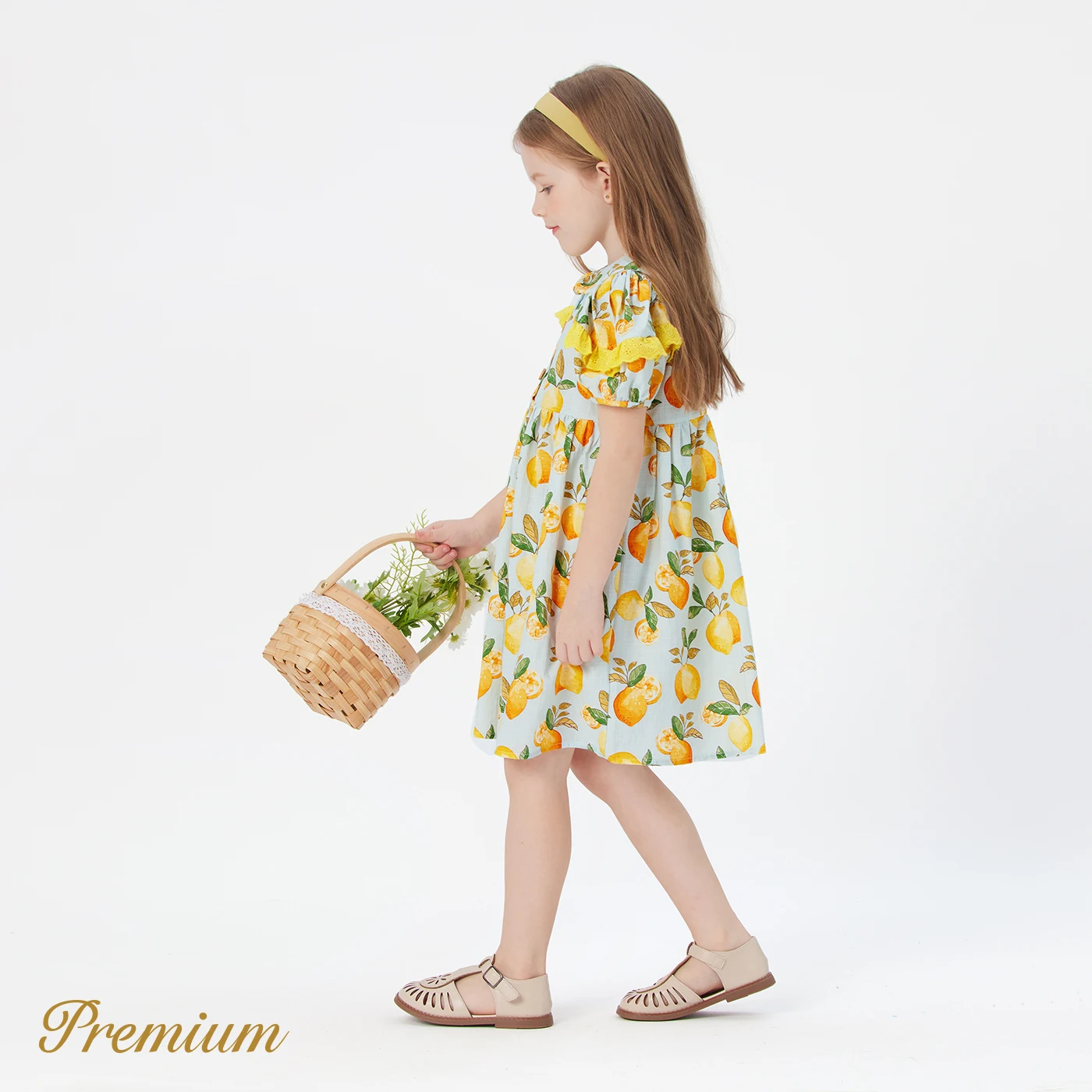 

PatPat Toddler Girl 100% Cotton Allover Lemon Print Peter Pan Collar Ruffled Puff-sleeve Dress