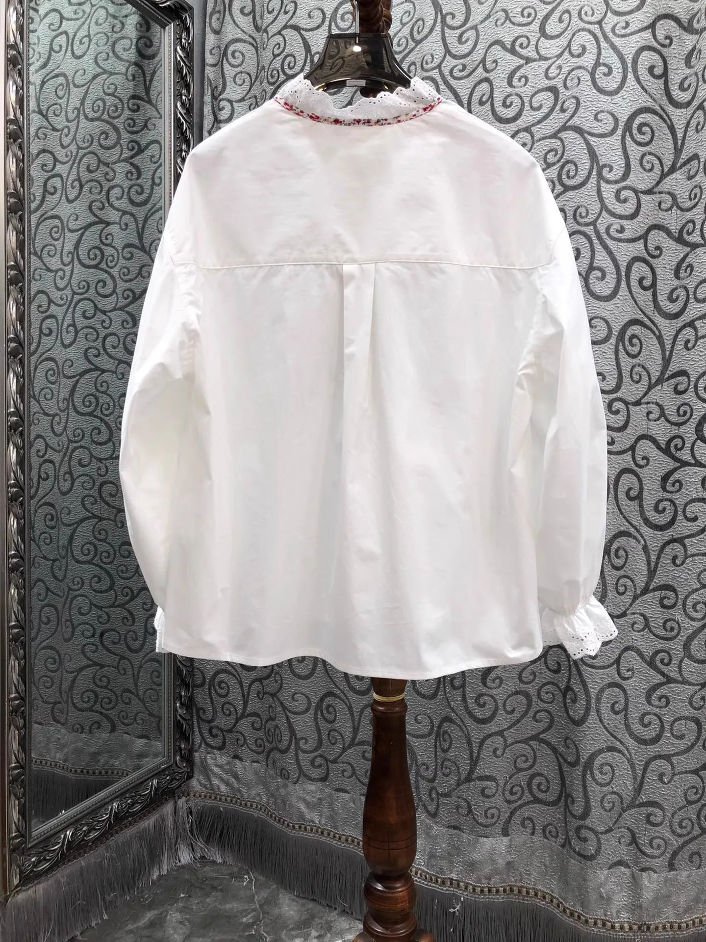 Tops Fashion New Blouses 2026 Spring Women Vintage Floral Prints Pocket Patchwork Flare Sleeve Casual Loose White Shirts Blouse