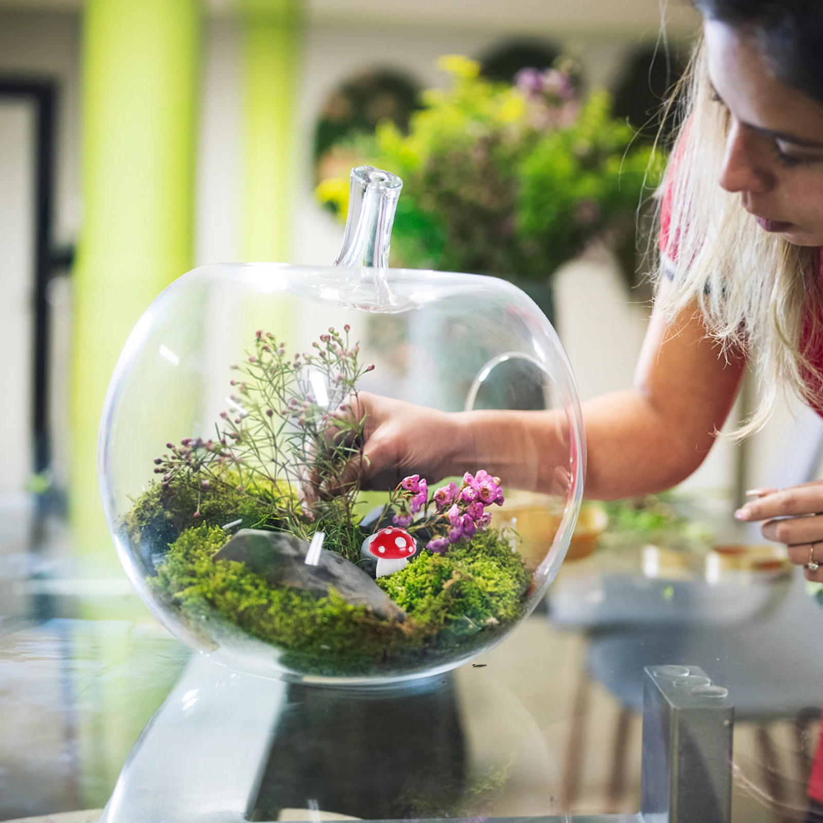 

20 шт. светящихся в темноте мини-грибов из смолы для декора сказочного сада, террариума, украшения для капкейков