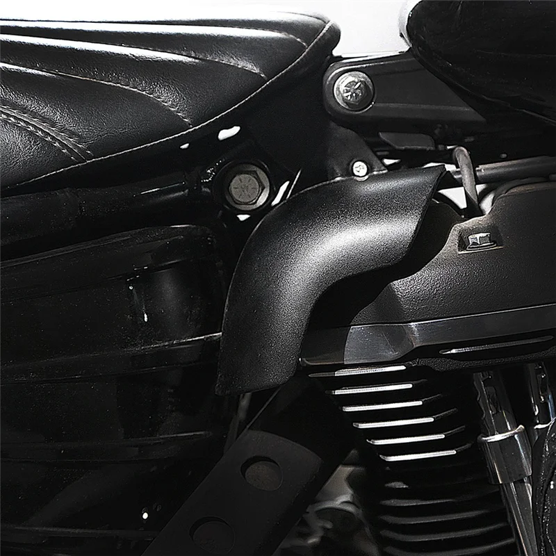 

Plain Motorcycle Heat Shield Radiator Cover Heat Shield For Softail M8 Engine 2018-2023 Motorbike Parts
