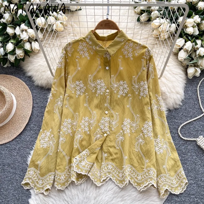 

Matakawa Women Shirts&blouses Embroidered Flowers Spring Autumn Blusas Mujer Korean Fashion Elegant Sweet Retro Camisas